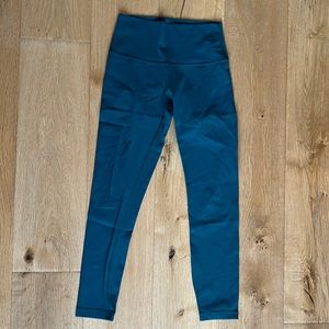 Lululemon Wunder Under Train